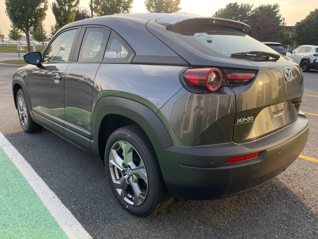 2024 Mazda MX-30 GS in Boucherville, Quebec - 7 - w1024h768px