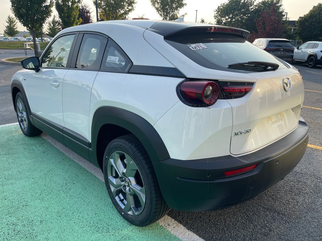 2024 Mazda MX-30 GS in Boucherville, Quebec - 6 - w1024h768px