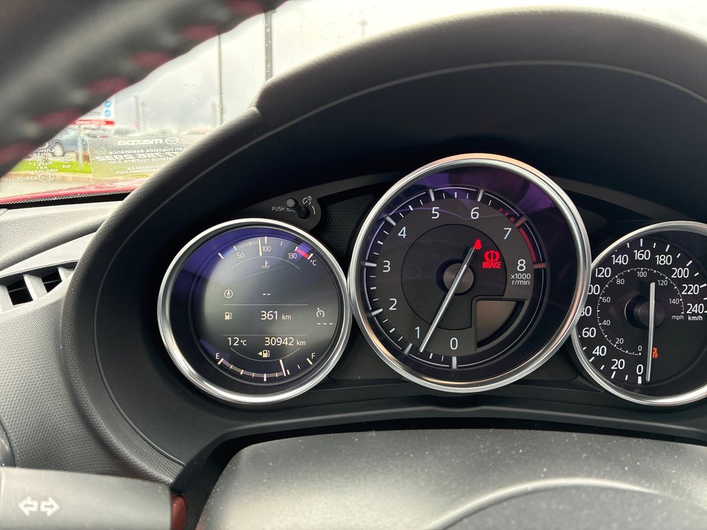 2017 Mazda MX-5 RF RF GT GROUPE GRAND SPORT in Boucherville, Quebec - 17 - w1024h768px