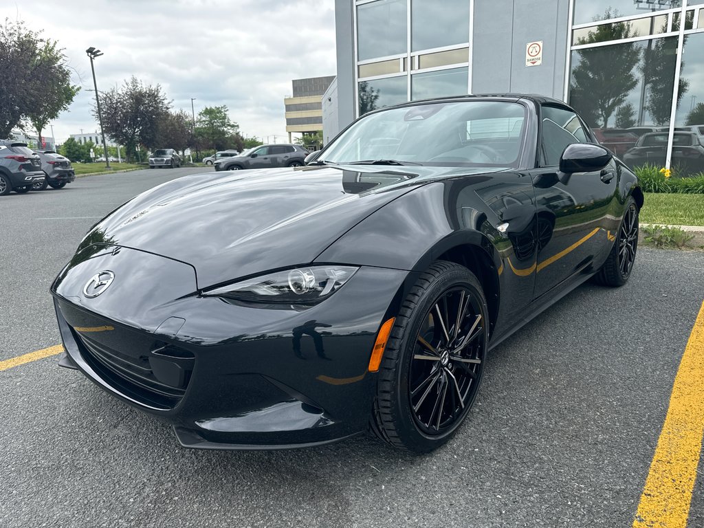 Mazda MX-5 RF GT 2024 à Boucherville, Québec - 1 - w1024h768px