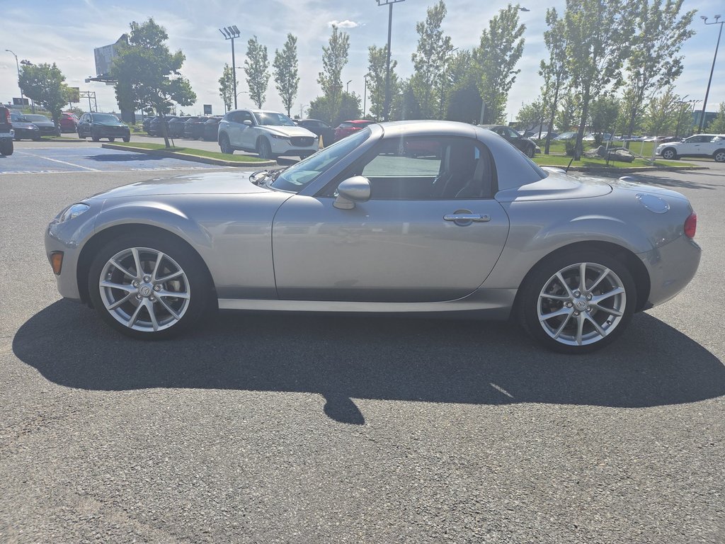Mazda MX-5 GT AUTO, BAS KM, TOIT RIGIDE 2010 à Boucherville, Québec - 21 - w1024h768px