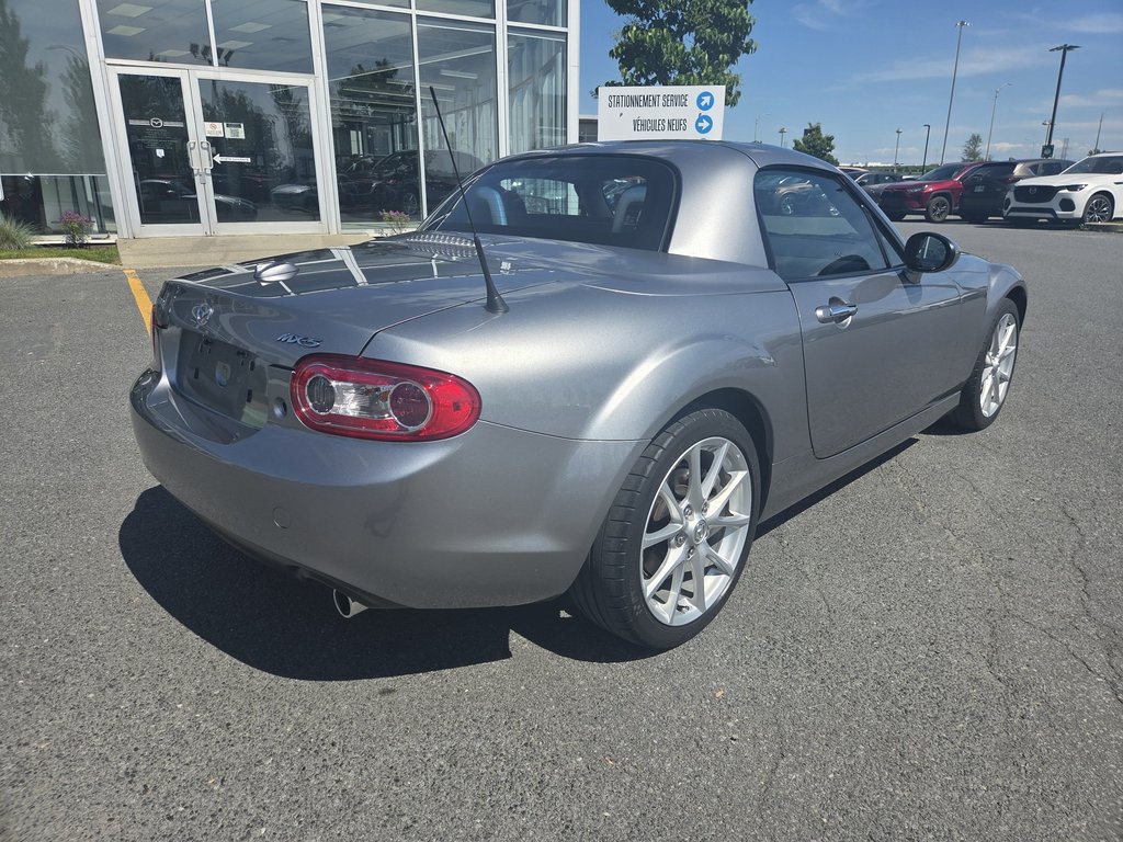 Mazda MX-5 GT AUTO, BAS KM, TOIT RIGIDE 2010 à Boucherville, Québec - 24 - w1024h768px