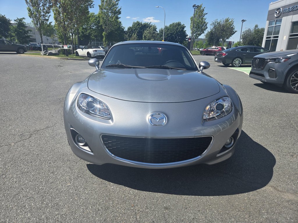 Mazda MX-5 GT AUTO, BAS KM, TOIT RIGIDE 2010 à Boucherville, Québec - 19 - w1024h768px