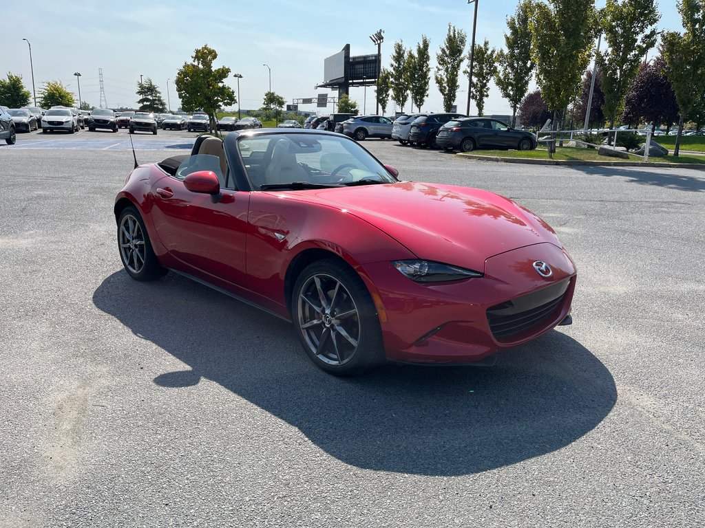 2016 Mazda MX-5 GT, AUT, NAV, CUIR, BAS KM in Boucherville, Quebec - 5 - w1024h768px