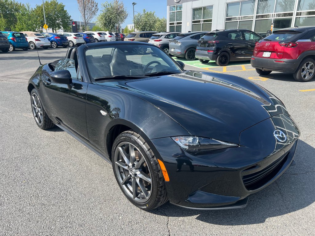 2016 Mazda MX-5 GT, A/C, CUIR, AUBAINE in Boucherville, Quebec - 13 - w1024h768px
