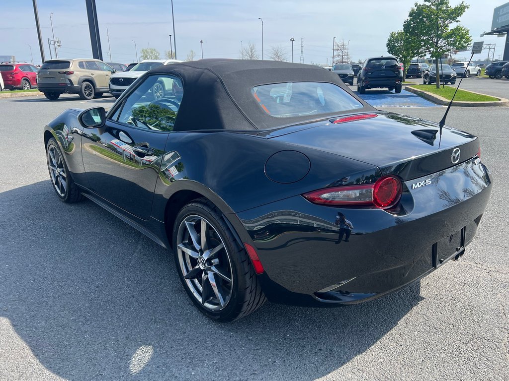 2016 Mazda MX-5 GT, A/C, CUIR, AUBAINE in Boucherville, Quebec - 9 - w1024h768px