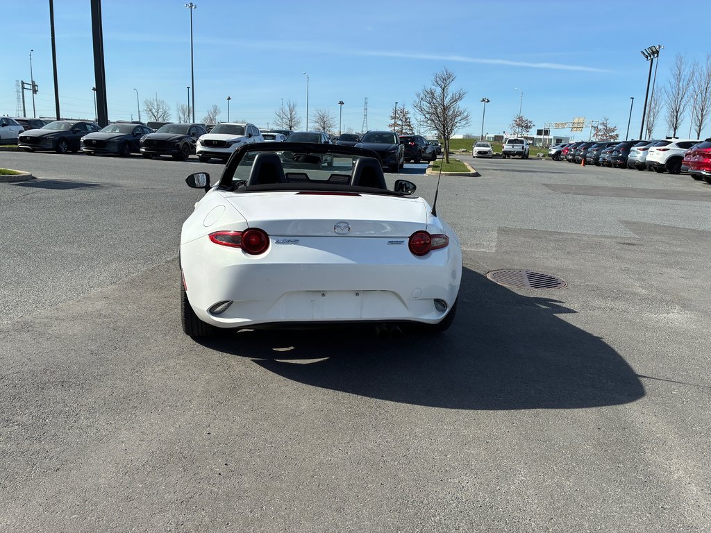 Mazda MX-5 GX, AUT, 37800KM ! 2016 à Boucherville, Québec - 7 - w1024h768px