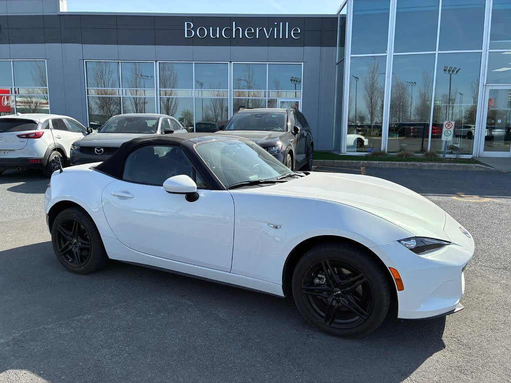 Mazda MX-5 GX, AUT, 37800KM ! 2016 à Boucherville, Québec - 5 - w1024h768px