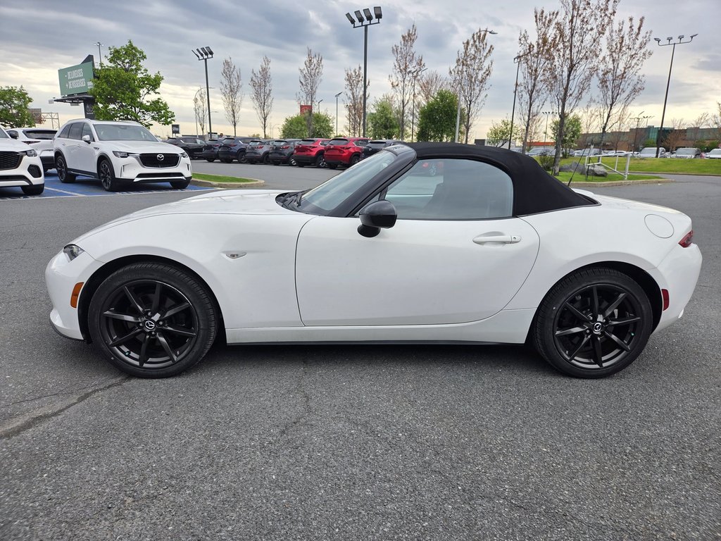 Mazda MX-5 GS, AUT, TRÈS BAS KM 2017 à Boucherville, Québec - 7 - w1024h768px