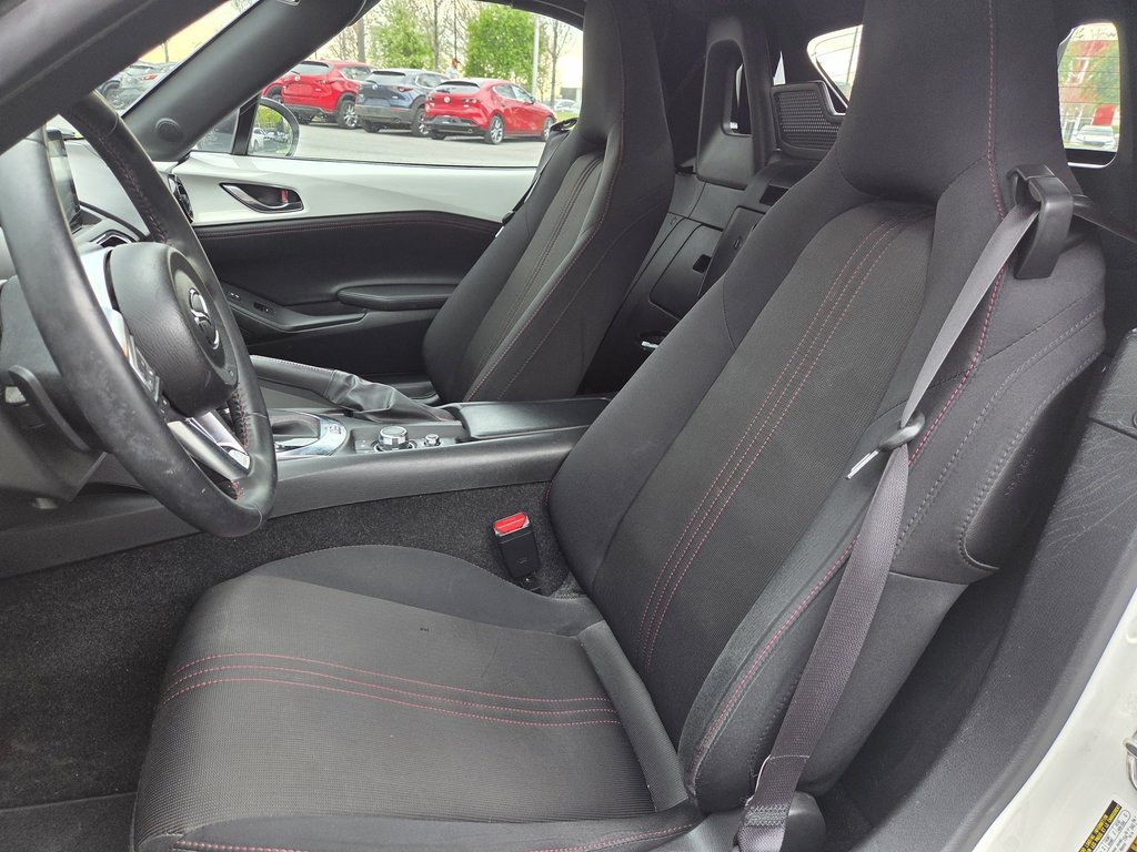 Mazda MX-5 GS, AUT, TRÈS BAS KM 2017 à Boucherville, Québec - 17 - w1024h768px
