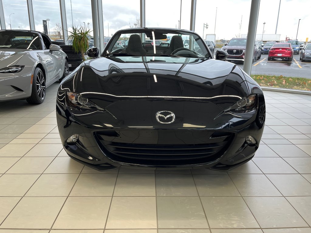 2022 Mazda MX-5 GS,BAS KM, AUBAINE in Boucherville, Quebec - 3 - w1024h768px