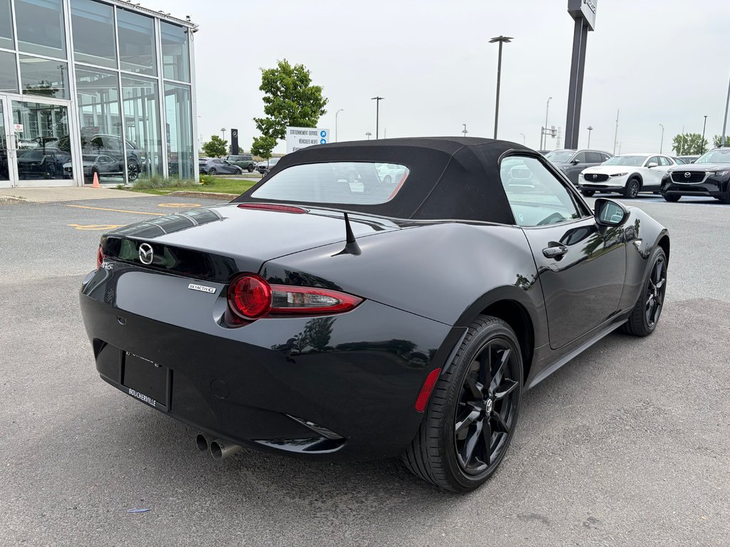 2023 Mazda MX-5 GS, BAS KM, GARANTIE COMPLÈTE MAI 2027 in Boucherville, Quebec - 12 - w1024h768px