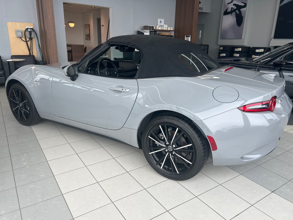 Mazda MX-5 GT 2024 à Boucherville, Québec - 6 - w1024h768px