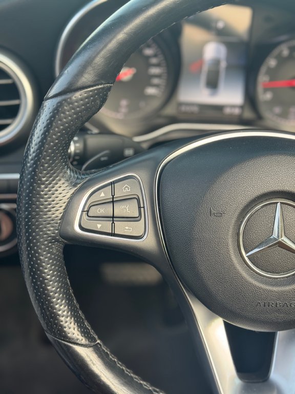 2018 Mercedes-Benz C-Class C 300 Convertible Bas Kilométrage in Terrebonne, Quebec - 11 - w1024h768px