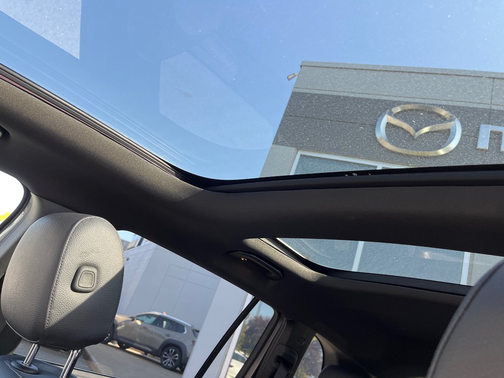 2020 Mercedes-Benz GLB GLB 250, 4 MATIC,TOIT, BAS KM in Boucherville, Quebec - 8 - w1024h768px