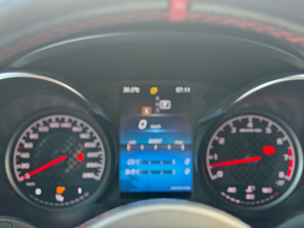 2020 Mercedes-Benz GLC AMG GLC 43 4Matic Toit Ouvrant Cuir in Terrebonne, Quebec - 15 - w1024h768px