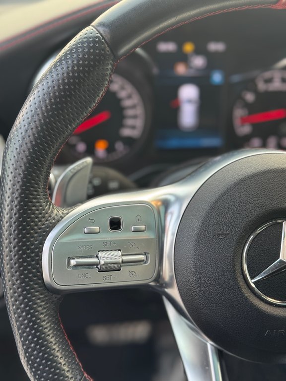 2020 Mercedes-Benz GLC AMG GLC 43 4Matic Toit Ouvrant Cuir in Terrebonne, Quebec - 13 - w1024h768px