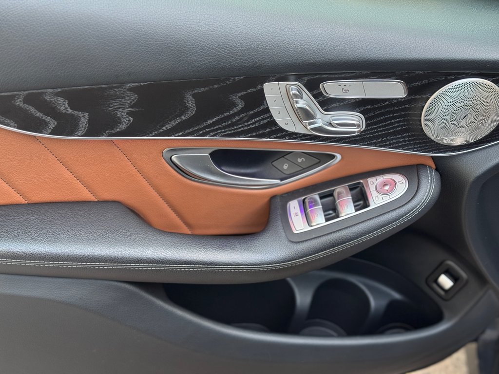 2021 Mercedes-Benz GLC GLC 300 4Matic in Terrebonne, Quebec - 8 - w1024h768px