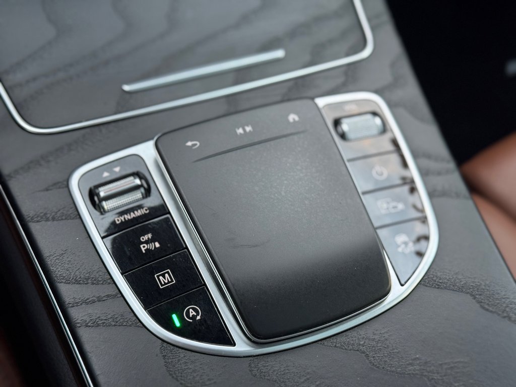 2021 Mercedes-Benz GLC GLC 300 4Matic in Terrebonne, Quebec - 21 - w1024h768px