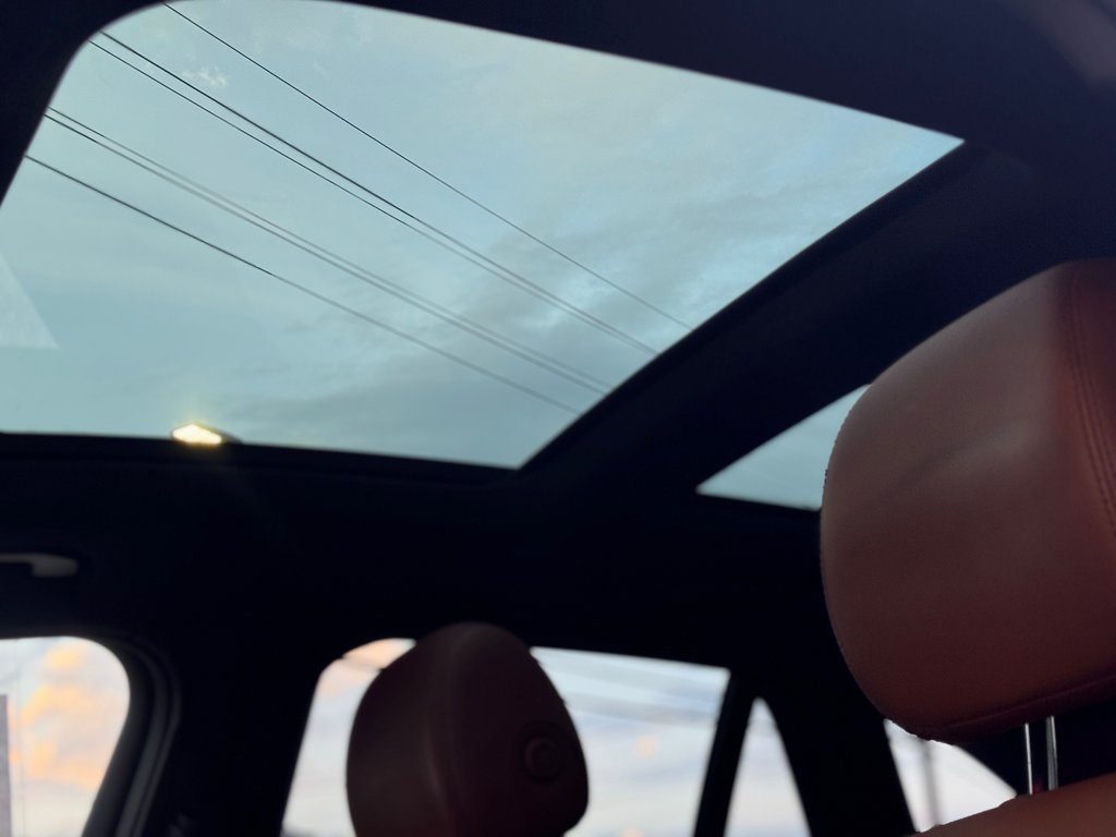 2021 Mercedes-Benz GLC GLC 300 4Matic in Terrebonne, Quebec - 11 - w1024h768px
