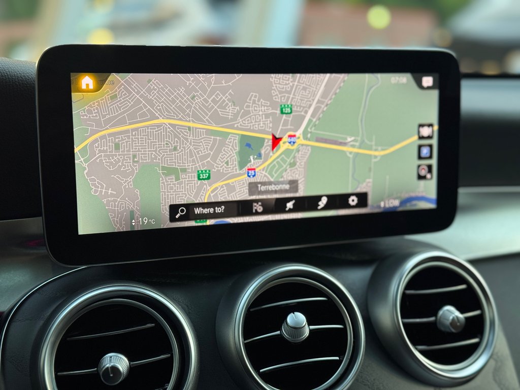 2021 Mercedes-Benz GLC GLC 300 4Matic in Terrebonne, Quebec - 17 - w1024h768px