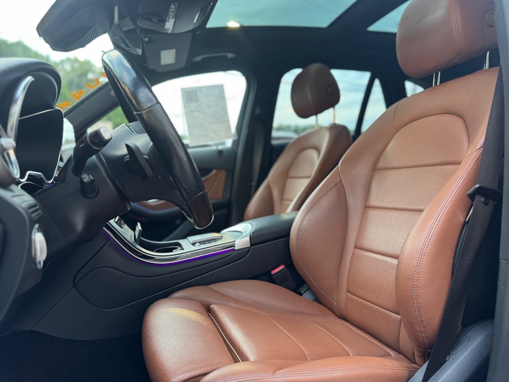 2021 Mercedes-Benz GLC GLC 300 4Matic in Terrebonne, Quebec - 10 - w1024h768px