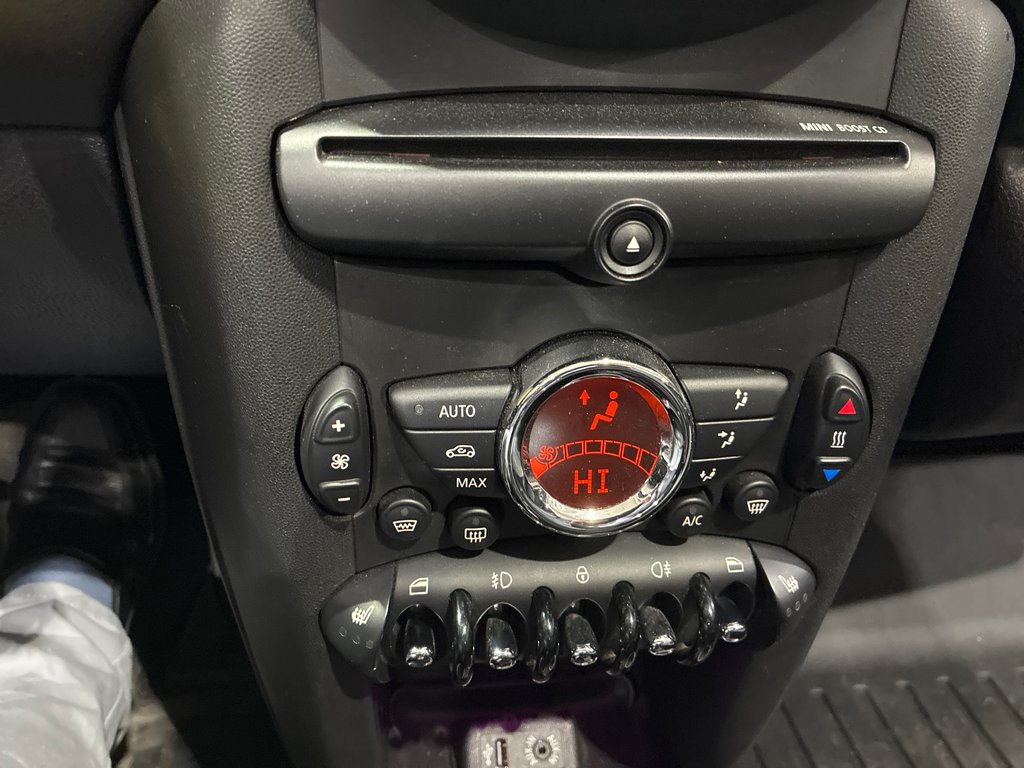 MINI Cooper Roadster BAS KM, AUCUN HIVER 2014 à Boucherville, Québec - 17 - w1024h768px