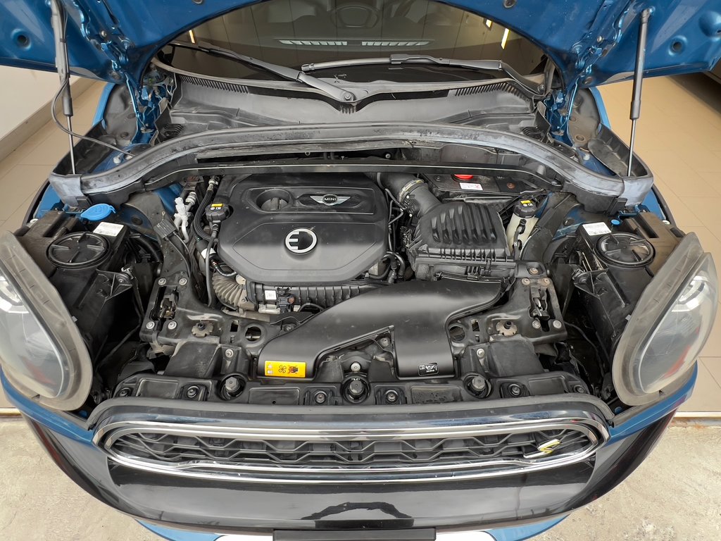 2019 MINI Countryman COOPER S E in Boucherville, Quebec - 36 - w1024h768px