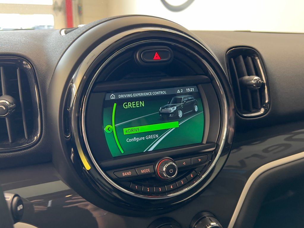 2019 MINI Countryman COOPER S E in Boucherville, Quebec - 18 - w1024h768px