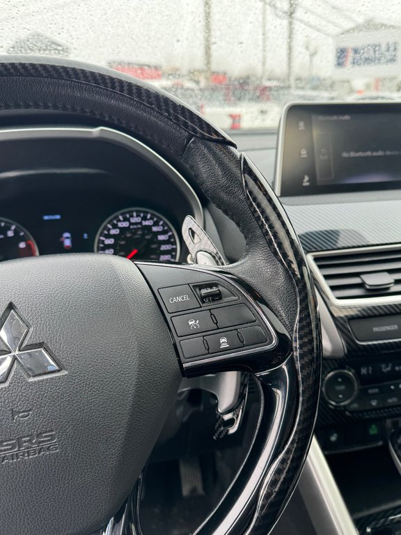 2019 Mitsubishi Eclipse Cross GT Cuir Toit Ouvrant AWD in Terrebonne, Quebec - 15 - w1024h768px