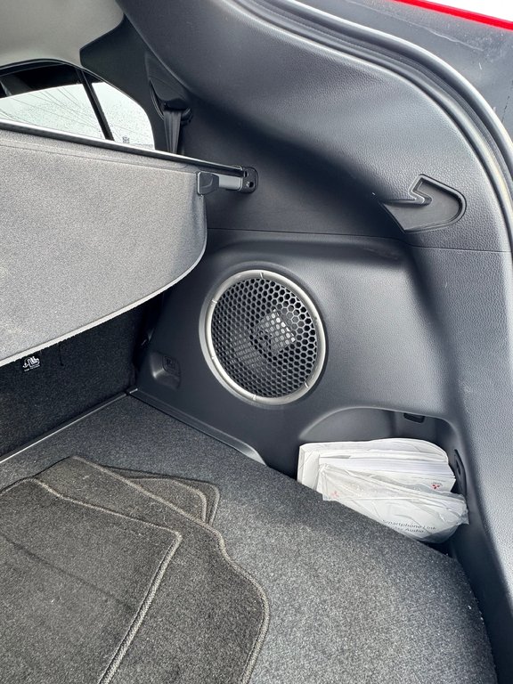 2019 Mitsubishi Eclipse Cross GT Cuir Toit Ouvrant AWD in Terrebonne, Quebec - 24 - w1024h768px