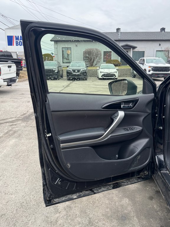2019 Mitsubishi Eclipse Cross SE Black Edition AWD in Terrebonne, Quebec - 7 - w1024h768px