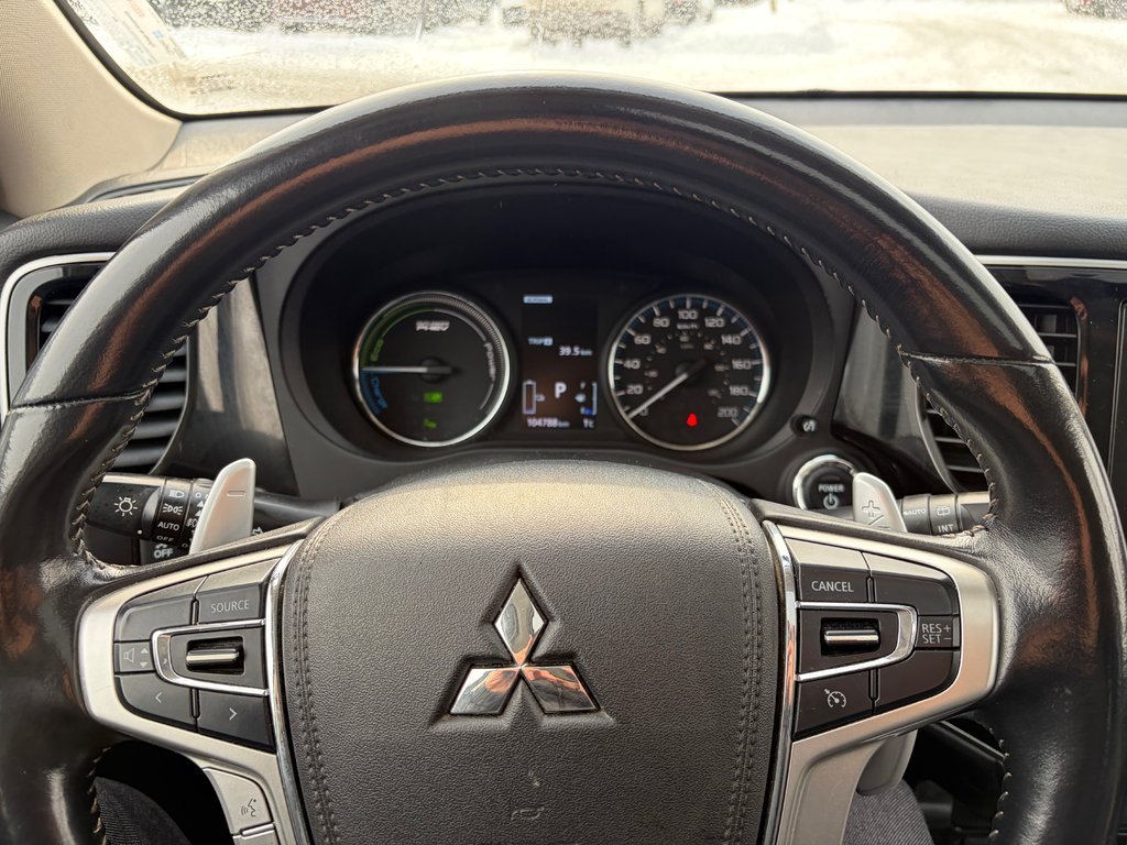 Mitsubishi Outlander PHEV LE S-AWC JAMAIS ACCIDENTÉ CUIR TOIT OUVRAN 2020 à Boucherville, Québec - 20 - w1024h768px