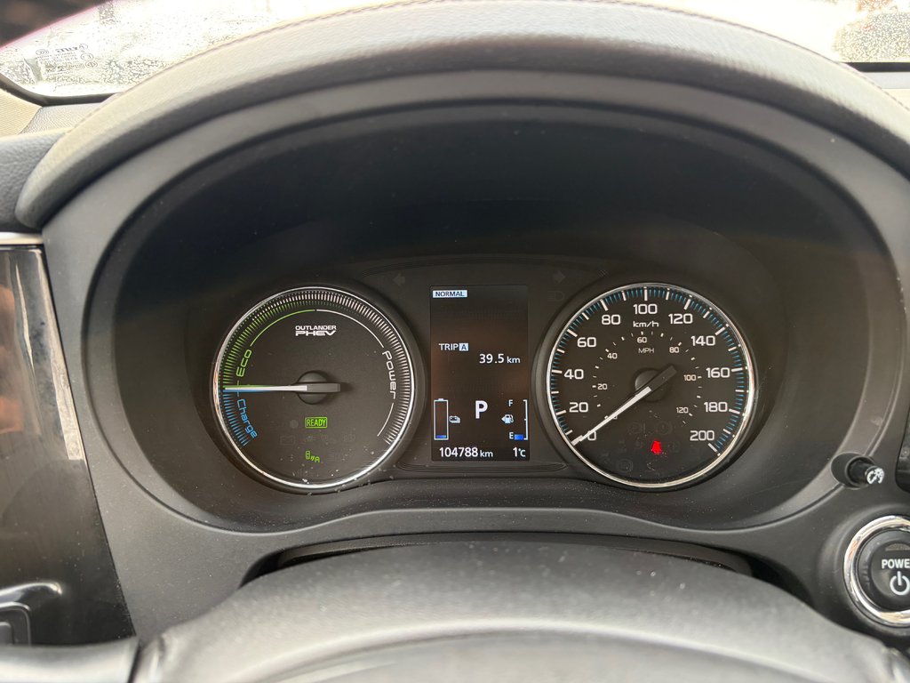 Mitsubishi Outlander PHEV LE S-AWC JAMAIS ACCIDENTÉ CUIR TOIT OUVRAN 2020 à Boucherville, Québec - 21 - w1024h768px