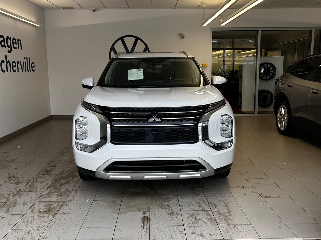 Mitsubishi OUTLANDER PHEV  2023 à Boucherville, Québec - 26 - w1024h768px