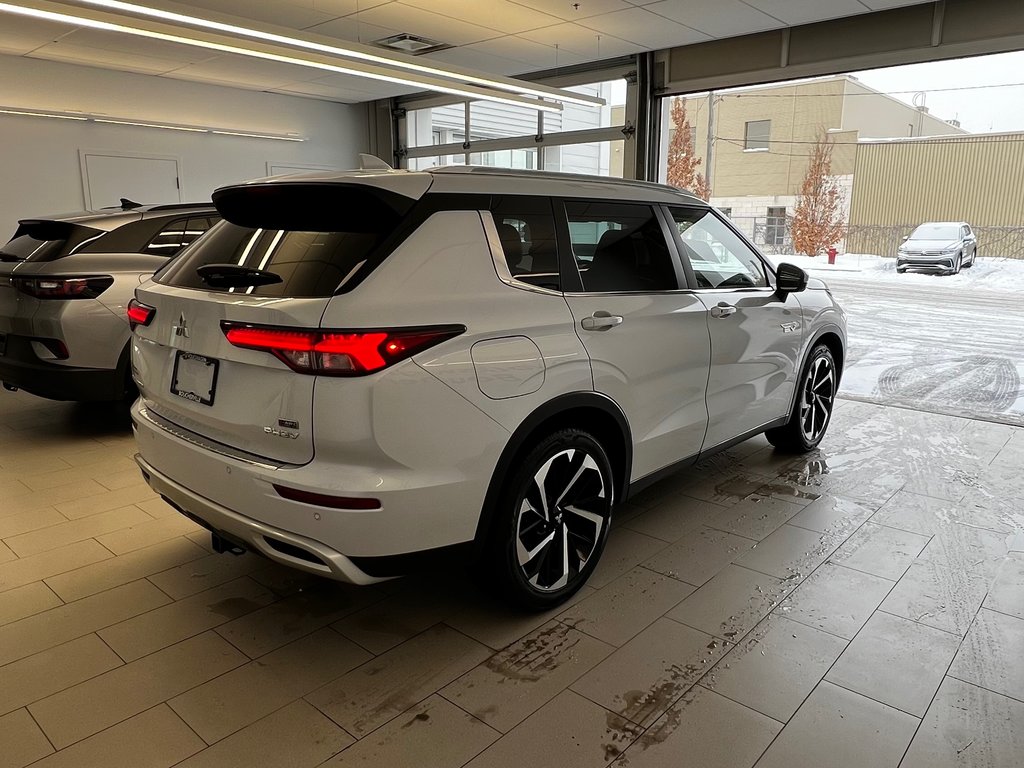 Mitsubishi OUTLANDER PHEV  2023 à Boucherville, Québec - 28 - w1024h768px