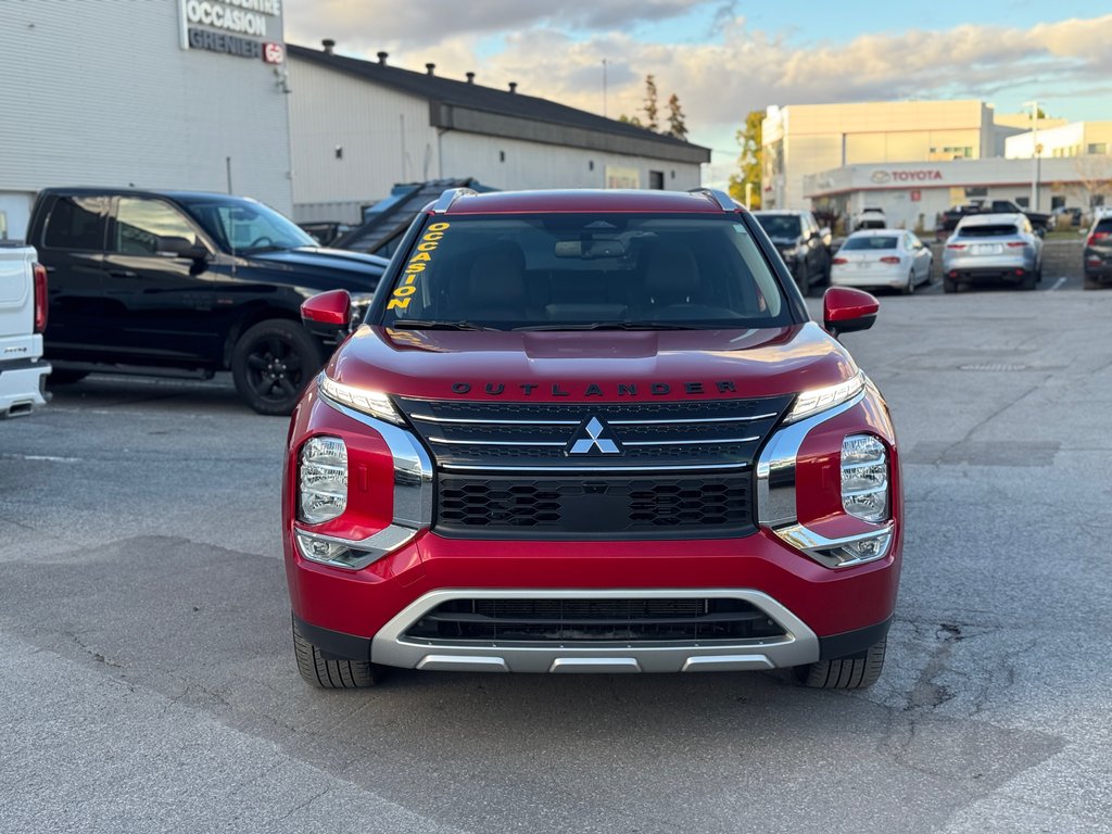 Mitsubishi OUTLANDER PHEV SEL Cuir Toit Panoramique AWD Hybrid Branchable 2023 à Terrebonne, Québec - 2 - w1024h768px