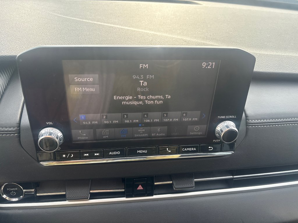 Mitsubishi Outlander PHEV ES AWD 7 PLACES SIÈGES CHAUFFANTS 2023 à Boucherville, Québec - 23 - w1024h768px