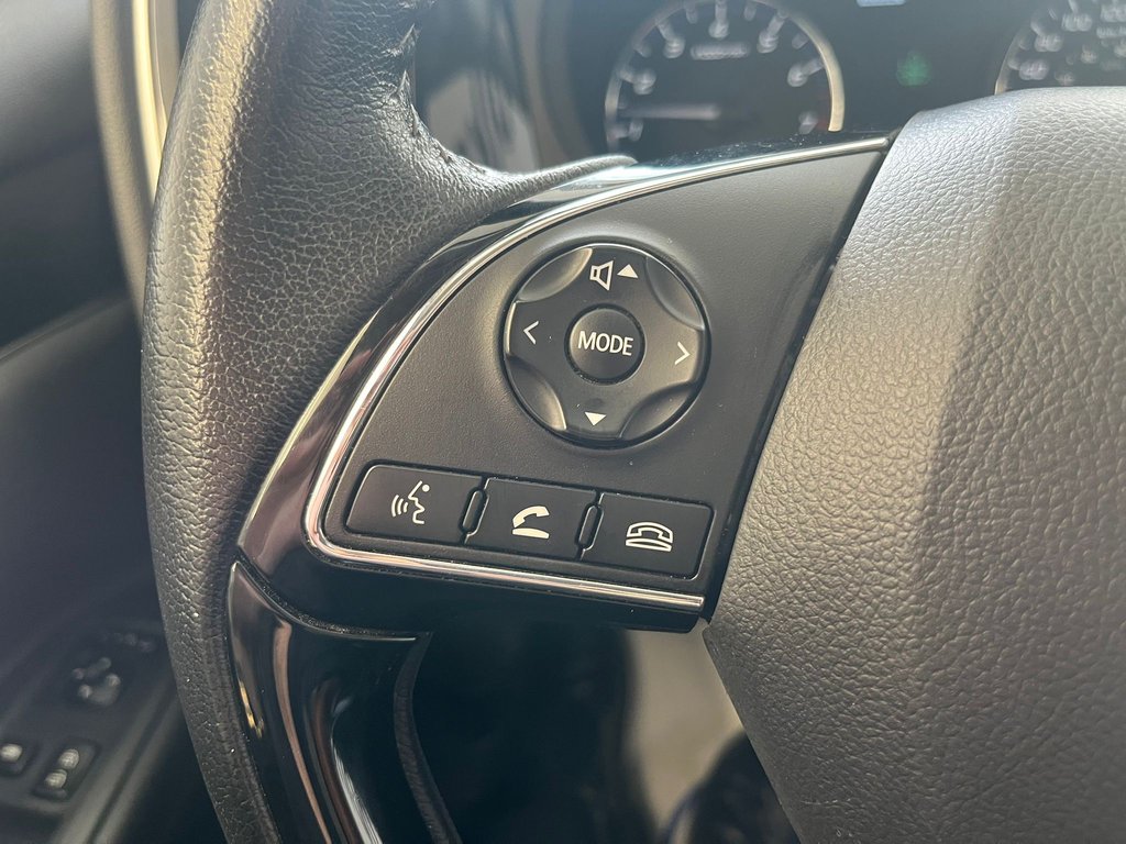 2020 Mitsubishi Outlander ES-AWC in Boucherville, Quebec - 14 - w1024h768px