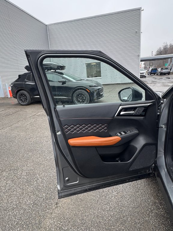 2023 Mitsubishi Outlander GT Premium 7 Passagers Toit Panoramique in Terrebonne, Quebec - 8 - w1024h768px