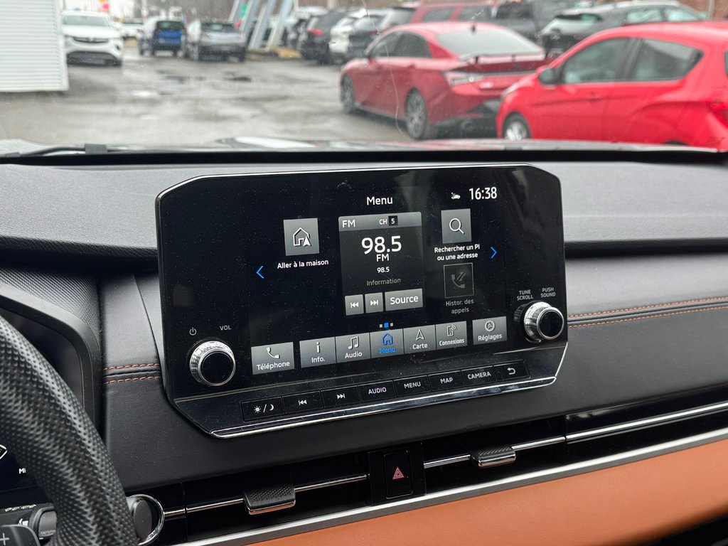 2023 Mitsubishi Outlander GT Premium 7 Passagers Toit Panoramique in Terrebonne, Quebec - 19 - w1024h768px