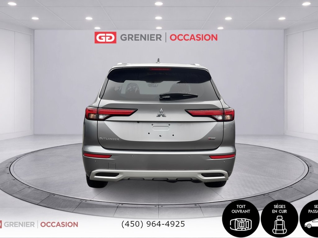 2023 Mitsubishi Outlander GT Premium 7 Passagers Toit Panoramique in Terrebonne, Quebec - 3 - w1024h768px