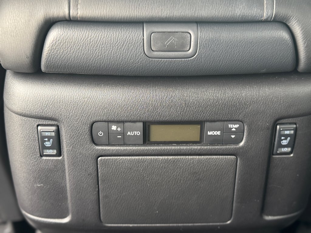 2021 Nissan Armada Platinum Cuir Toit Ouvrant Navigation in Terrebonne, Quebec - 25 - w1024h768px