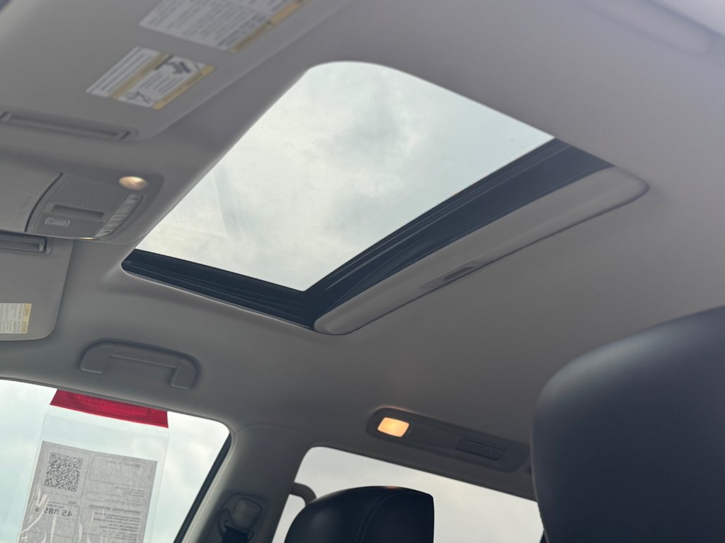 2021 Nissan Armada Platinum Cuir Toit Ouvrant Navigation in Terrebonne, Quebec - 11 - w1024h768px