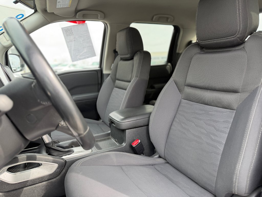 Nissan Frontier SV AWD Caméra De Recul 2022 à Terrebonne, Québec - 10 - w1024h768px