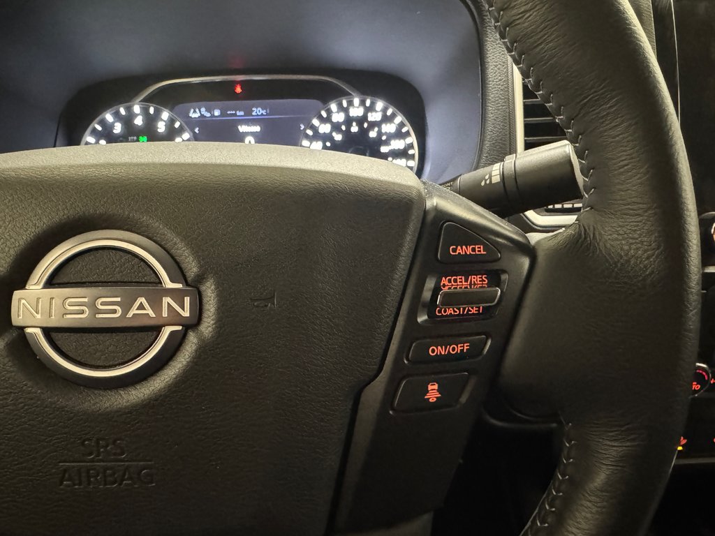 2023 Nissan Frontier SV Premium Crew Cuir Bas Kilométrage in Terrebonne, Quebec - 10 - w1024h768px