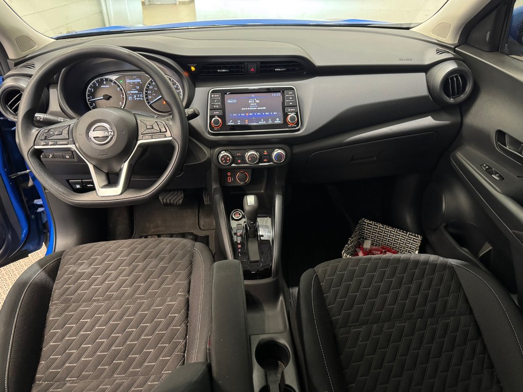 Nissan Kicks S Caméra De Recul Bas Kilométrage 2022 à Terrebonne, Québec - 9 - w1024h768px