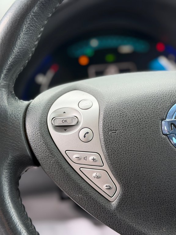 Nissan LEAF SV Caméra De Recul 2017 à Terrebonne, Québec - 11 - w1024h768px