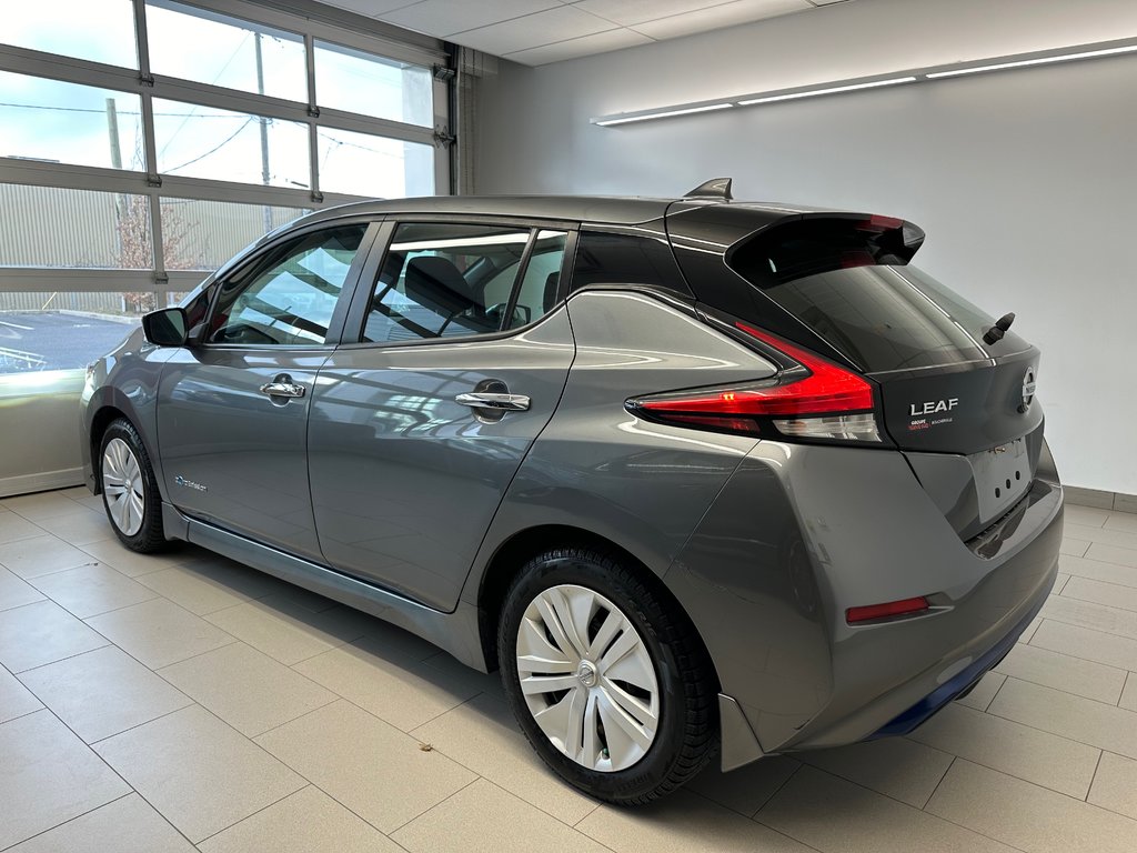 2019 Nissan Leaf S in Boucherville, Quebec - 6 - w1024h768px