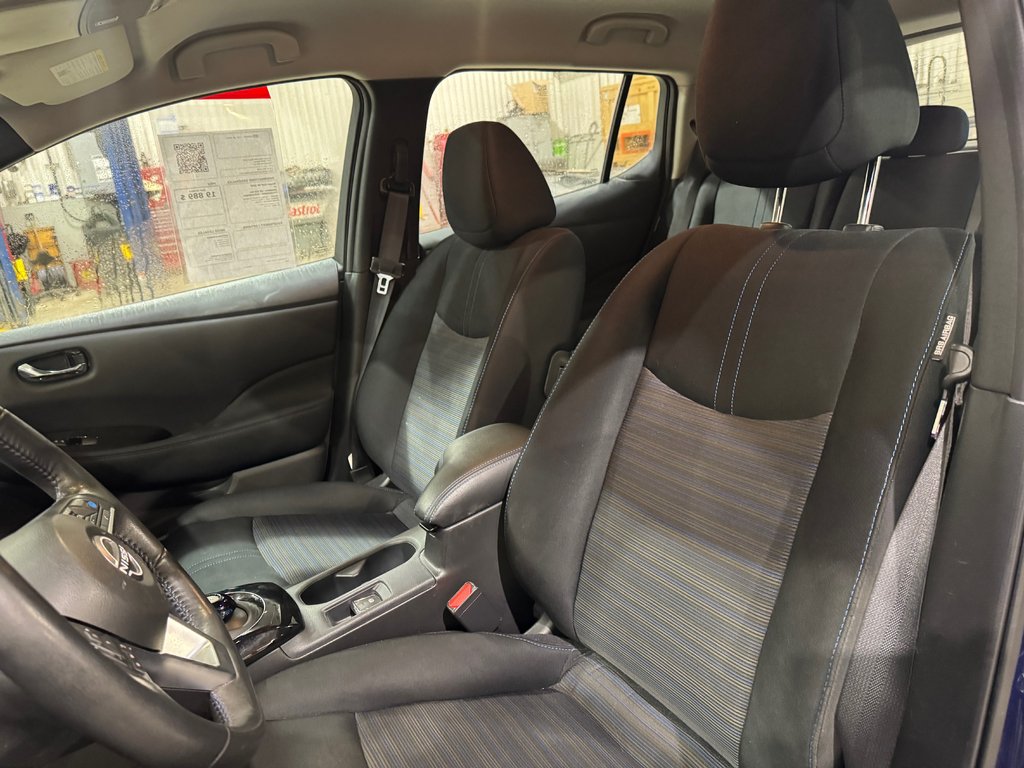 2023 Nissan LEAF SV Caméra De Recul in Terrebonne, Quebec - 10 - w1024h768px